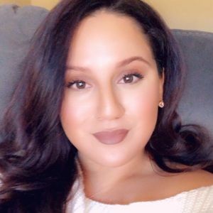 Meet your Posher, Nadia